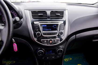 Продажа Hyundai Solaris I Рестайлинг 1.4 MT (107 л.с.) 2014 Белый в Автодом