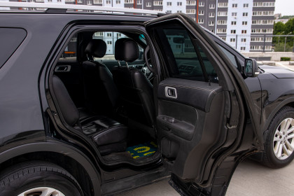 Продажа Ford Explorer V 3.5 AT (294 л.с.) 2012 Черный в Автодом