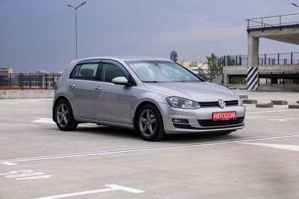 Продажа Volkswagen Golf VII 1.4 AMT (122 л.с.) 2013 Серый в Автодом