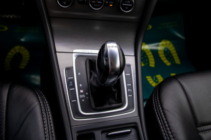 Продажа Volkswagen Golf VII 1.4 AMT (122 л.с.) 2013 Серый в Автодом