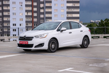 Купить Citroen C4 II 1.6 MT (115 л.с.) 2014 Белый в Автодом Продажа Citroen C4 II 1.6 MT (115 л.с.) 2014 Белый в Автодом