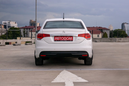 Продажа Citroen C4 II 1.6 MT (115 л.с.) 2014 Белый в Автодом