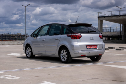 Продажа Citroen C4 Picasso I Grand 1.6 MT (109 л.с.) 2011 Серебристый в Автодом