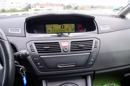 Продажа Citroen C4 Picasso I Grand 1.6 MT (109 л.с.) 2011 Серебристый в Автодом