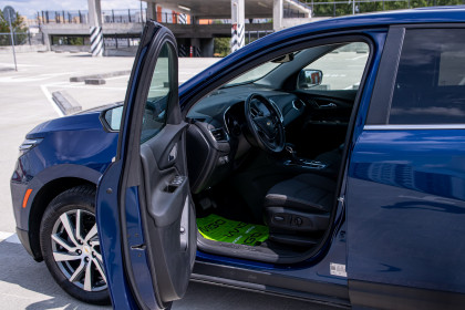 Продажа Chevrolet Equinox III Рестайлинг 1.5 AT (173 л.с.) 2022 Синий в Автодом