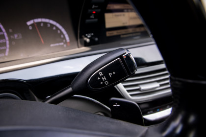 Продажа Mercedes-Benz S-Класс V (W221) Рестайлинг 500 4.7 AT (435 л.с.) 2012 Белый в Автодом