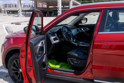 Продажа Geely Atlas I 1.8 AT (184 л.с.) 2020 Красный в Автодом