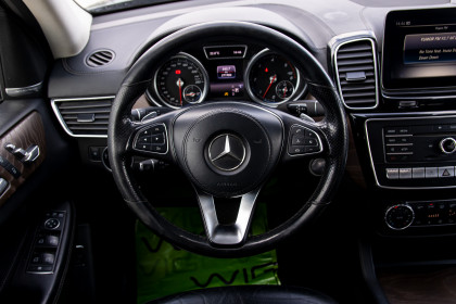Продажа Mercedes-Benz GLS I (X166) 350 d 3.0 AT (249 л.с.) 2017 Черный в Автодом