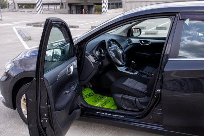 Продажа Nissan Tiida II 1.6 MT (117 л.с.) 2015 Черный в Автодом