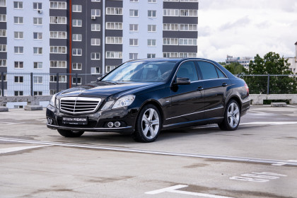 Продажа Mercedes-Benz E-Класс IV (W212, S212, C207) 220 5G-Tronic 2.1 AT (170 л.с.) 2009 Черный в Автодом