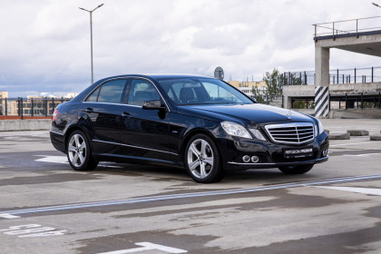 Продажа Mercedes-Benz E-Класс IV (W212, S212, C207) 220 5G-Tronic 2.1 AT (170 л.с.) 2009 Черный в Автодом