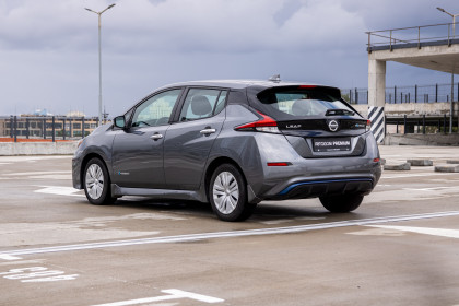 Продажа Nissan Leaf II (ZE1) 0.0 AT (150 л.с.) 2018 Серый в Автодом