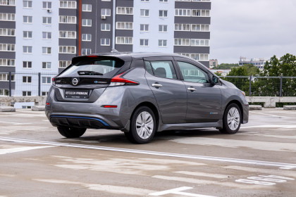 Продажа Nissan Leaf II (ZE1) 0.0 AT (150 л.с.) 2018 Серый в Автодом