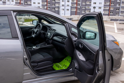 Продажа Nissan Leaf II (ZE1) 0.0 AT (150 л.с.) 2018 Серый в Автодом