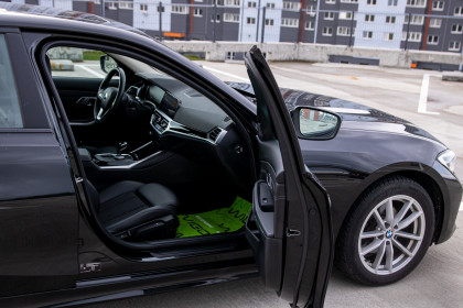 Продажа BMW 3 серии VII (G2x) 320d xDrive 2.0 AT (190 л.с.) 2020 Черный в Автодом