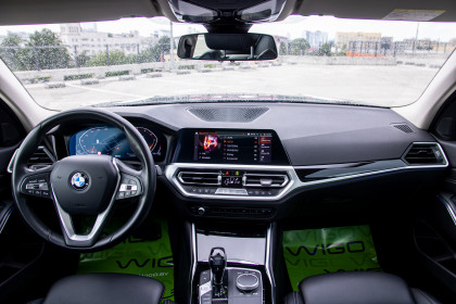 Продажа BMW 3 серии VII (G2x) 320d xDrive 2.0 AT (190 л.с.) 2020 Черный в Автодом
