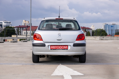 Продажа Peugeot 307 I Рестайлинг 1.6 MT (109 л.с.) 2006 Серебристый в Автодом