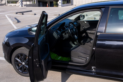 Продажа Skoda Rapid I 1.4 AMT (125 л.с.) 2016 Черный в Автодом