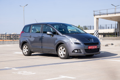 Продажа Peugeot 5008 I 1.6 AMT (112 л.с.) 2011 Серый в Автодом
