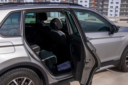 Продажа Volkswagen Tiguan II 1.4 AMT (150 л.с.) 2019 Серебристый в Автодом