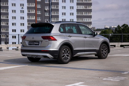 Продажа Volkswagen Tiguan II 1.4 AMT (150 л.с.) 2019 Серебристый в Автодом