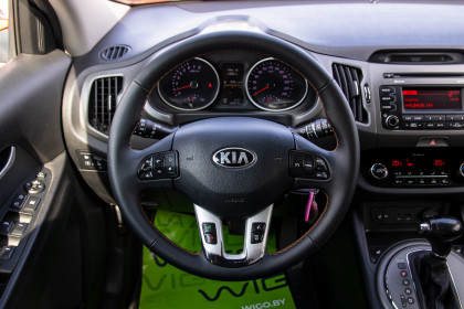 Продажа Kia Sportage III Рестайлинг 2.0 AT (150 л.с.) 2014 Оранжевый в Автодом