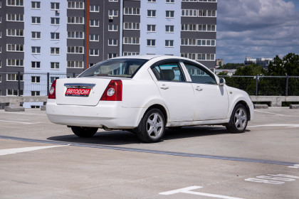 Продажа CHERY Fora (A21) I 1.6 MT (119 л.с.) 2009 Белый в Автодом