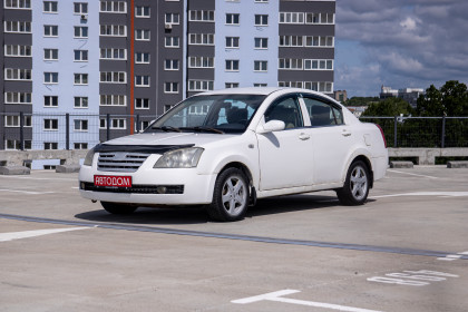 Продажа CHERY Fora (A21) I 1.6 MT (119 л.с.) 2009 Белый в Автодом