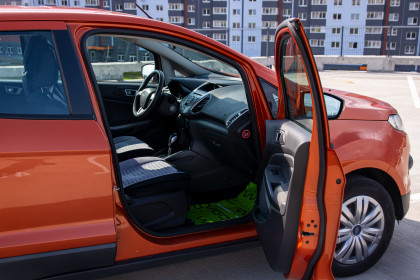 Продажа Ford EcoSport II 1.6 AMT (122 л.с.) 2016 Оранжевый в Автодом