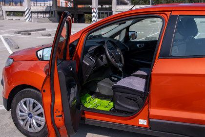 Продажа Ford EcoSport II 1.6 AMT (122 л.с.) 2016 Оранжевый в Автодом