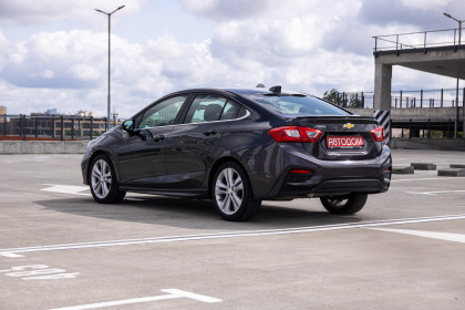 Продажа Chevrolet Cruze II 1.4 AT (153 л.с.) 2017 Серый в Автодом