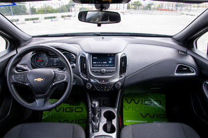 Продажа Chevrolet Cruze II 1.4 AT (153 л.с.) 2017 Серый в Автодом
