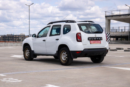 Продажа Renault Duster I Рестайлинг 1.6 MT (114 л.с.) 2016 Белый в Автодом