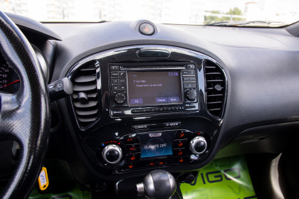 Продажа Nissan Juke I 1.6 CVT (117 л.с.) 2012 Белый в Автодом