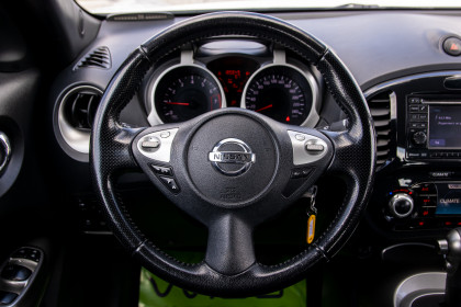 Продажа Nissan Juke I 1.6 CVT (117 л.с.) 2012 Белый в Автодом