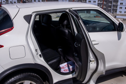 Продажа Nissan Juke I 1.6 CVT (117 л.с.) 2012 Белый в Автодом
