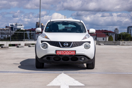 Продажа Nissan Juke I 1.6 CVT (117 л.с.) 2012 Белый в Автодом