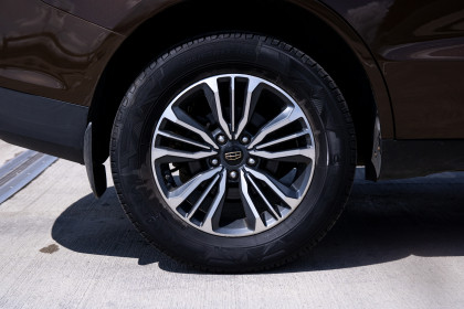 Продажа Geely Emgrand X7 I Рестайлинг 2 2.0 AT (139 л.с.) 2019 Коричневый в Автодом