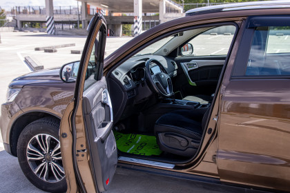 Продажа Geely Emgrand X7 I Рестайлинг 2 2.0 AT (139 л.с.) 2019 Коричневый в Автодом