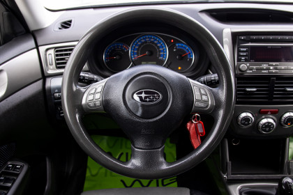 Продажа Subaru Forester III 2.0 MT (150 л.с.) 2008 Серебристый в Автодом