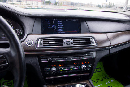 Продажа BMW 7 серии V (F01/F02/F04) 740i 3.0 AT (326 л.с.) 2008 Черный в Автодом