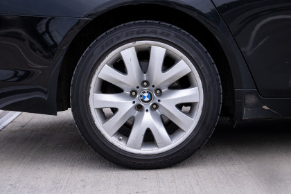 Продажа BMW 7 серии V (F01/F02/F04) 740i 3.0 AT (326 л.с.) 2008 Черный в Автодом