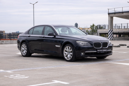 Продажа BMW 7 серии V (F01/F02/F04) 740i 3.0 AT (326 л.с.) 2008 Черный в Автодом