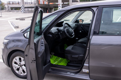 Продажа Citroen C4 SpaceTourer I Grand 1.2 MT (131 л.с.) 2019 Серый в Автодом