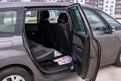 Продажа Citroen C4 SpaceTourer I Grand 1.2 MT (131 л.с.) 2019 Серый в Автодом