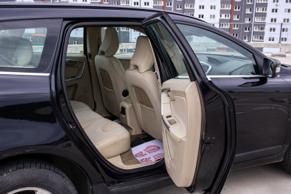 Продажа Volvo XC60 I 2.4 AT (163 л.с.) 2010 Черный в Автодом
