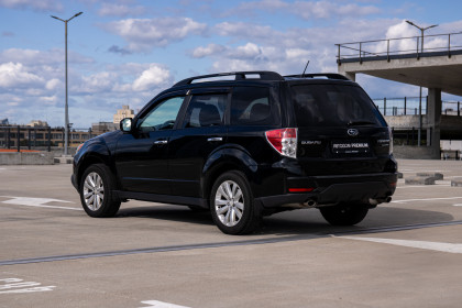 Продажа Subaru Forester III Рестайлинг 2.5 AT (172 л.с.) 2012 Черный в Автодом