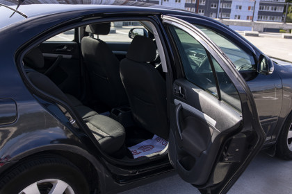Продажа Skoda Octavia II (A5) Рестайлинг 1.6 MT (102 л.с.) 2012 Черный в Автодом