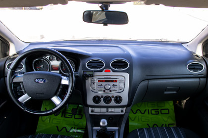 Продажа Ford Focus II Рестайлинг 1.6 MT (115 л.с.) 2008 Серебристый в Автодом
