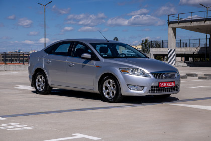 Продажа Ford Mondeo IV 2.0 AT (140 л.с.) 2008 Серебристый в Автодом